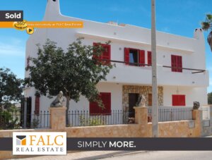 Ein Zuhause mit Aussicht – Doppelhaushälfte mit Meerblick in Cala Llombards